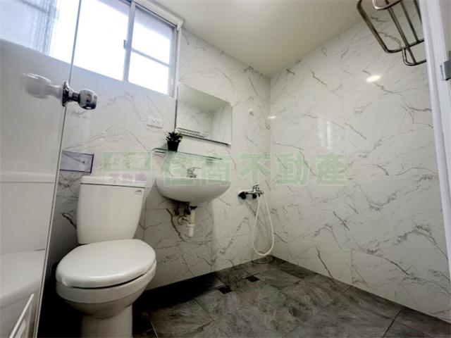 高雄三民區大樓-10