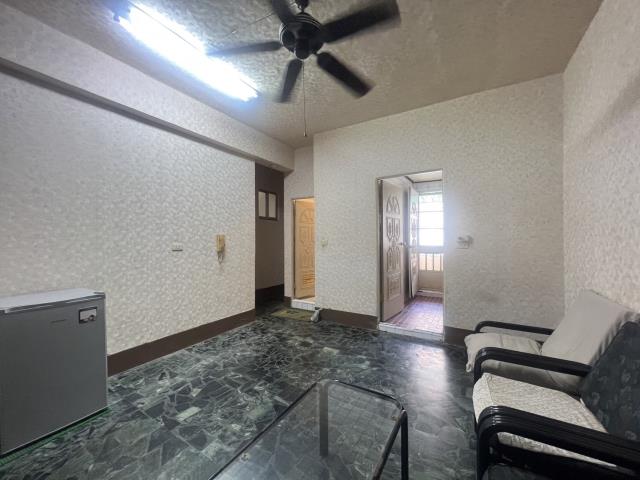 高雄三民區公寓-1