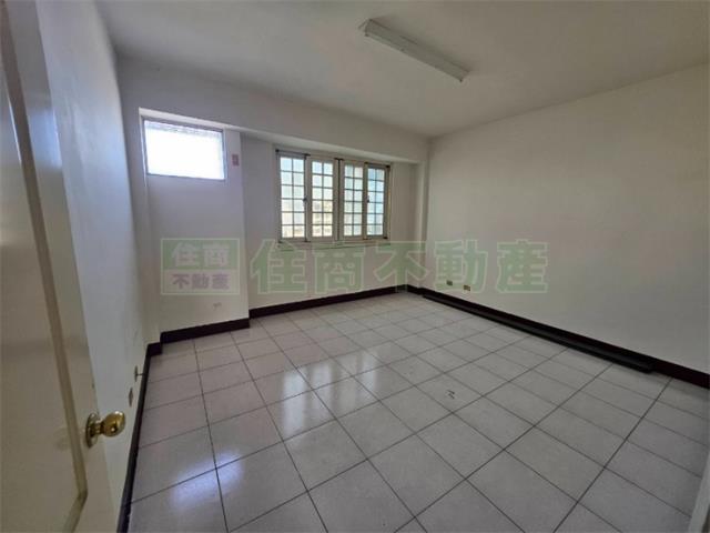 高雄小港透天-10