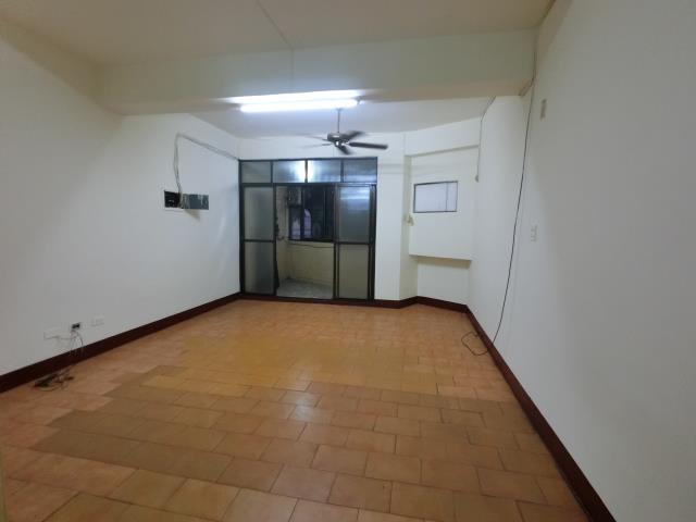 高雄苓雅透天-3