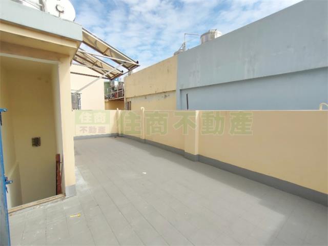 高雄前鎮透天-11