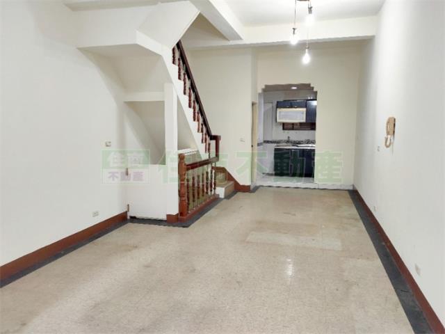 高雄前鎮透天-2